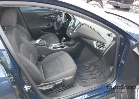 2019 Chevrolet Malibu Lt z USA, uszkodzony, nr VIN 1G1ZD5ST7KF113212